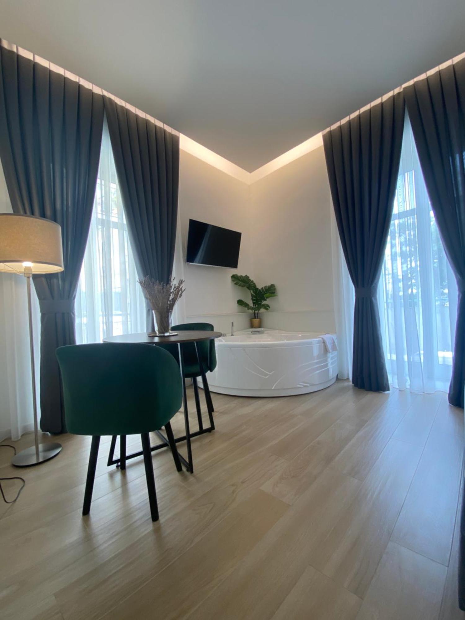 Gualtieri B&B - Luxury Rooms San Giorgio a Cremano Εξωτερικό φωτογραφία
